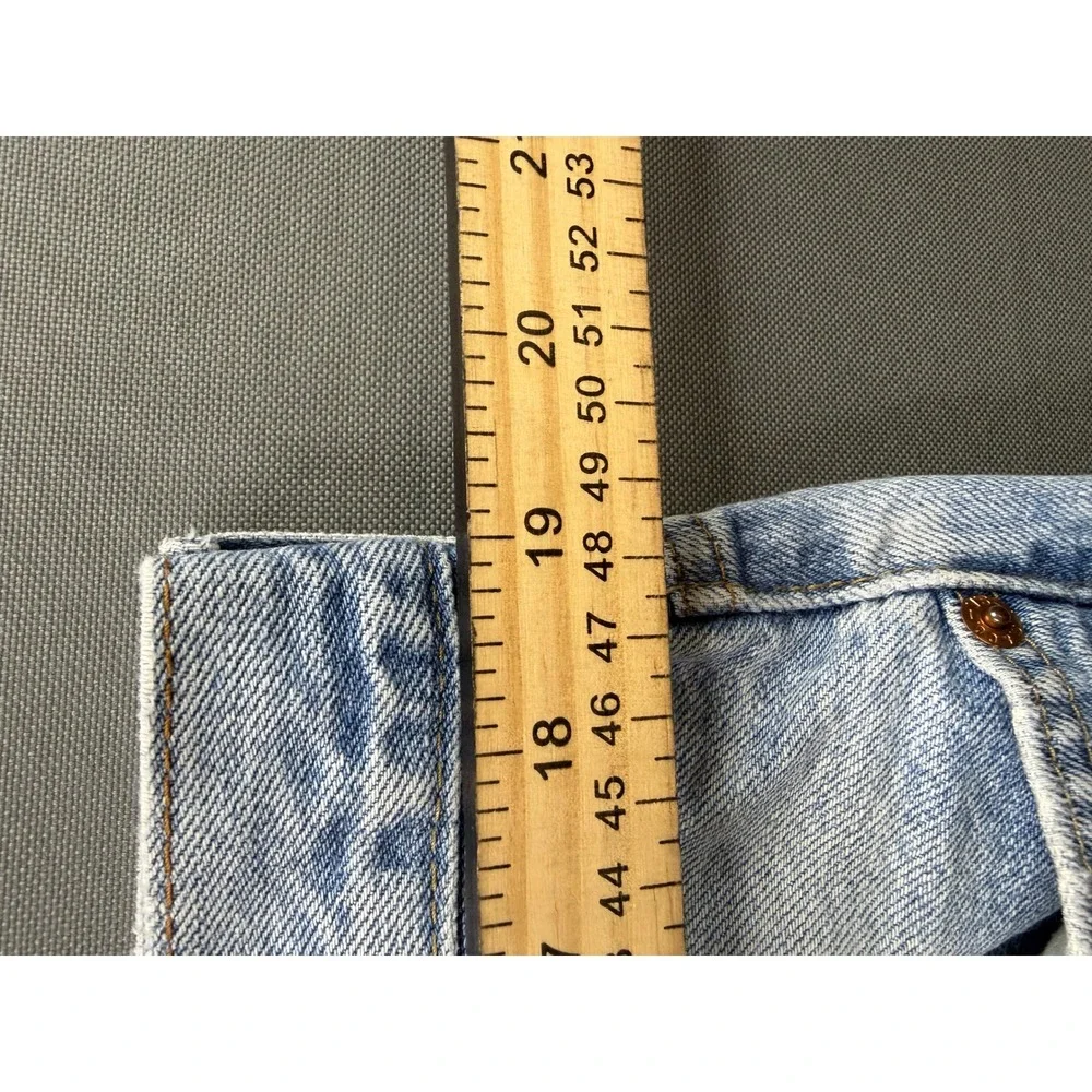 Levi's 550 Vintage Relaxed Fit Jeans Mens Light Wash Distressed 40x32